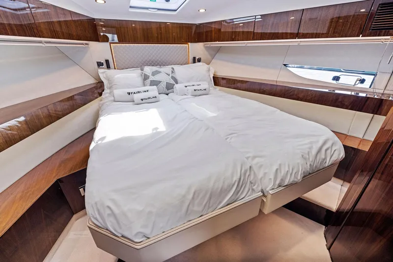 Slide: The Image of Fairline Targa 50 GT 2025 - 51