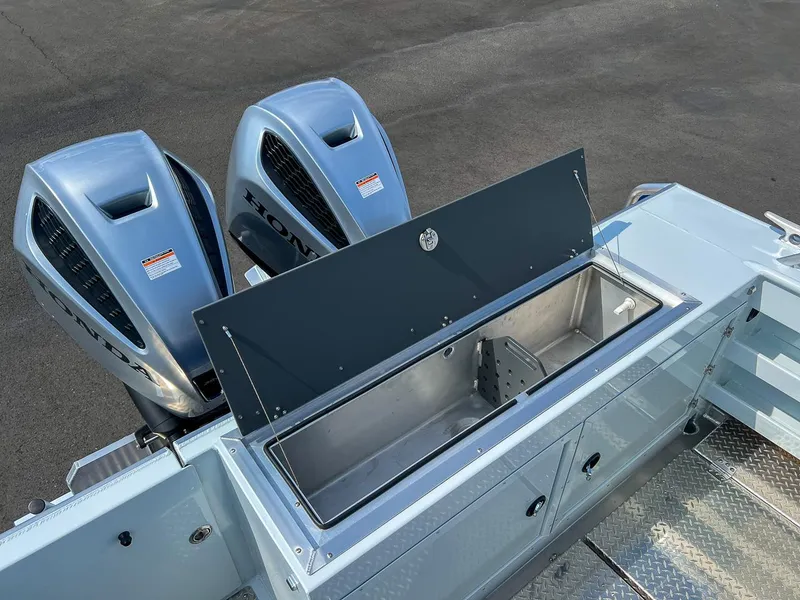 Slide: The Image of 2022 Hewescraft 290 Adventure boat with dual Honda outboard motors. - 22