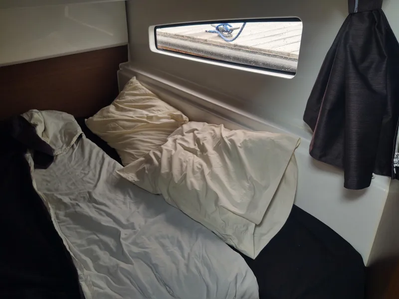 Slide: The Image of Take Five double aft cabin - 37