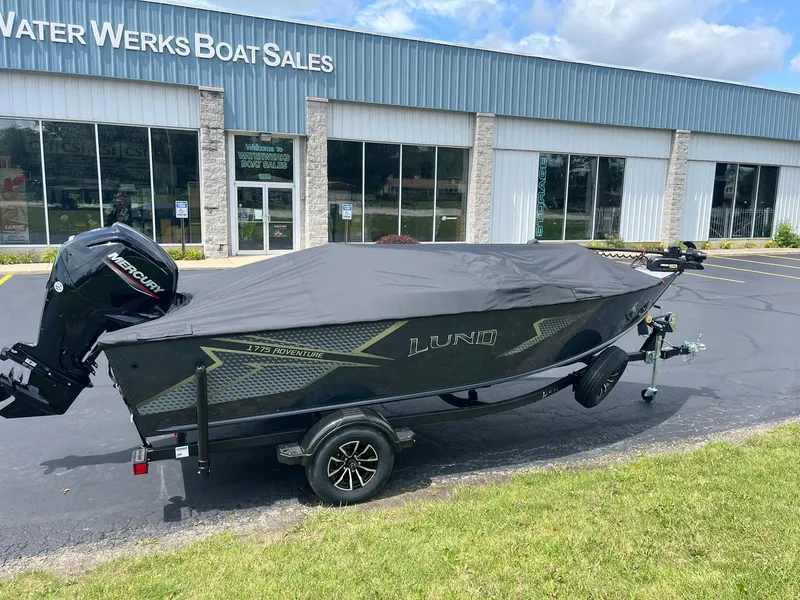 Slide: The Image of 2025 Lund 1775 Adventure SS boat with cover at Water Werks Boat Sales. - 23