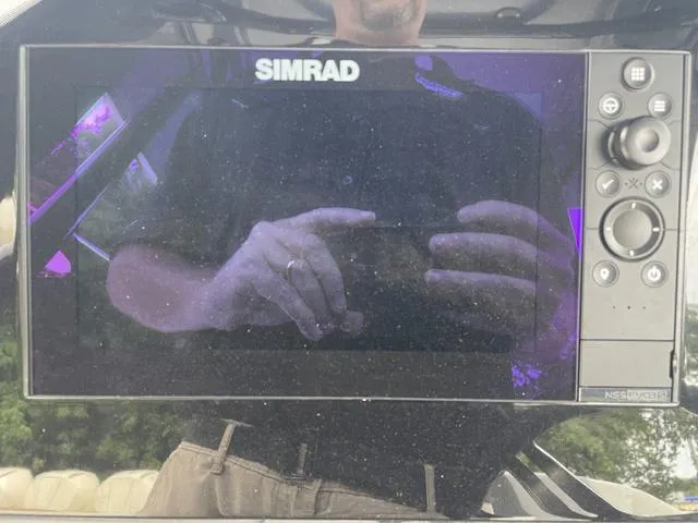 Slide: The Image of Robalo 266 Cayman 2023 - 27