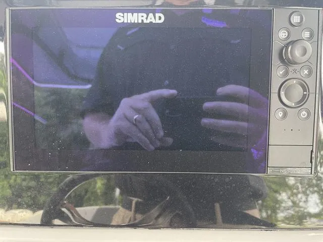 Slide: The Image of Robalo 266 Cayman 2023 - 28