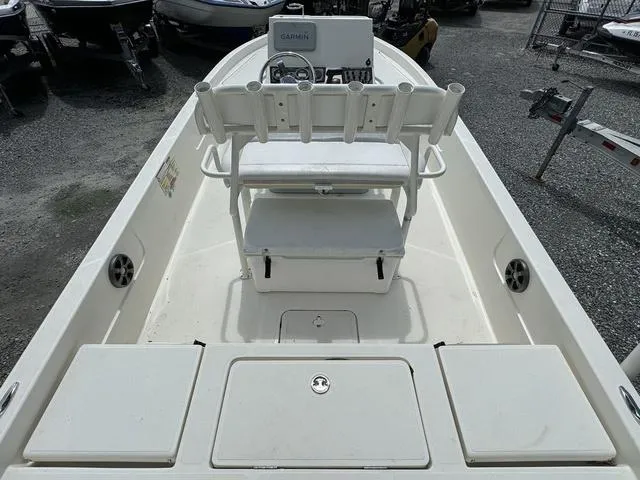 Slide: The Image of Skeeter SX210 2021 - 7