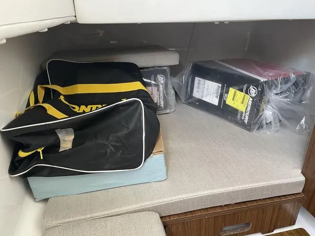 Slide: The Image of Wellcraft 352 Fisherman 2023 - 34