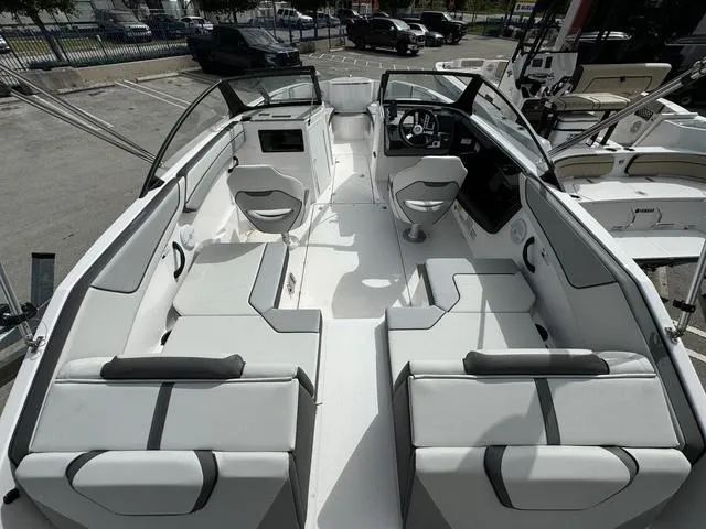 Slide: The Image of Yamaha SX220 2024 - 4