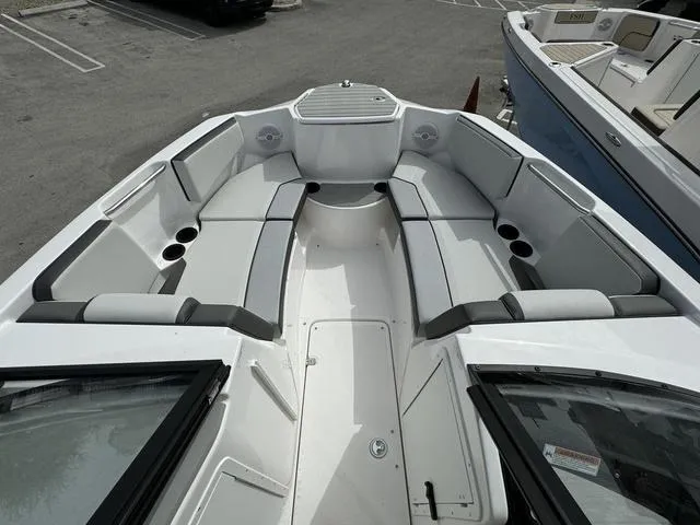 Slide: The Image of Yamaha SX220 2024 - 7