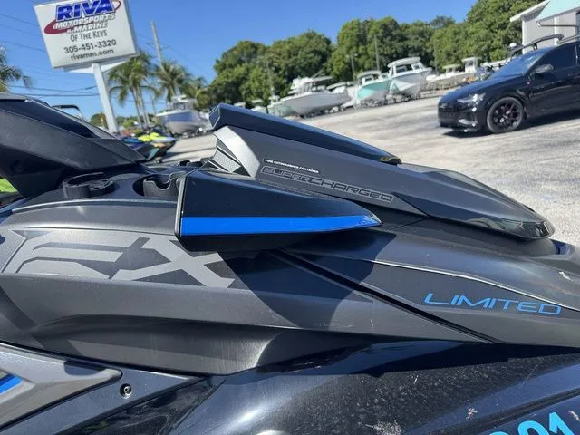 Slide: The Image of Yamaha FX Limited SVHO 2020 - 8