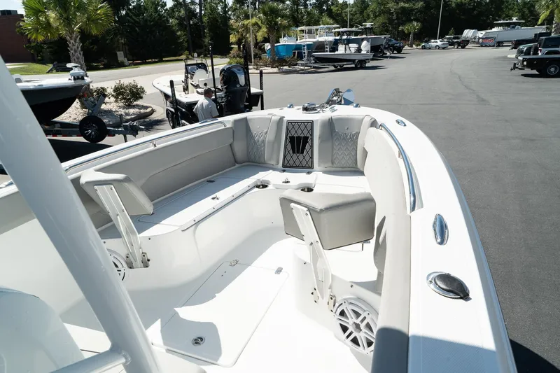 Slide: The Image of 2023 Wellcraft 242 Fisherman boat interior, spacious seating and modern design. - 15
