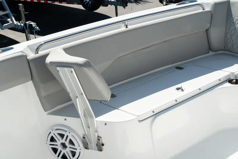 Slide: The Image of 2023 Wellcraft 242 Fisherman boat interior seating and speaker. - 17