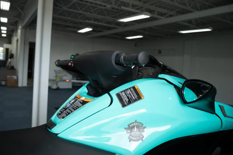 Slide: The Image of Kawasaki Jetski Ultra LX - 3