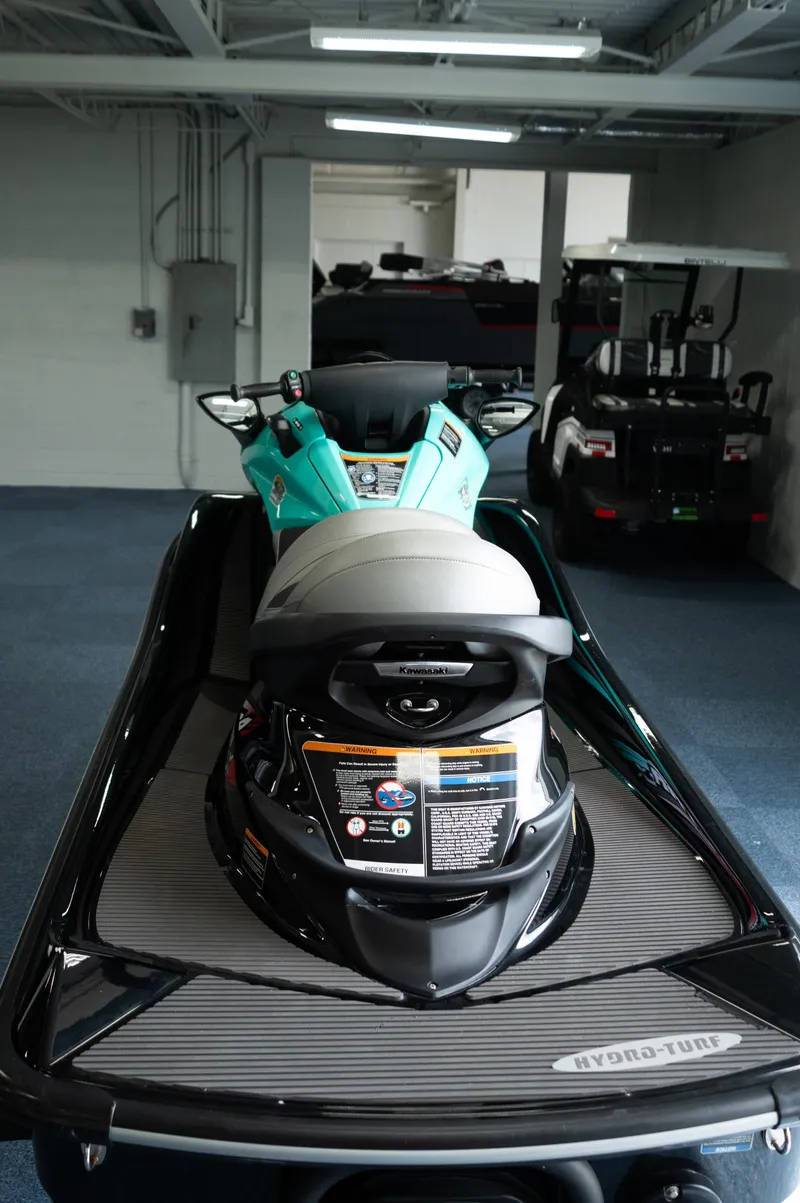 Slide: The Image of Kawasaki Jetski Ultra LX - 4