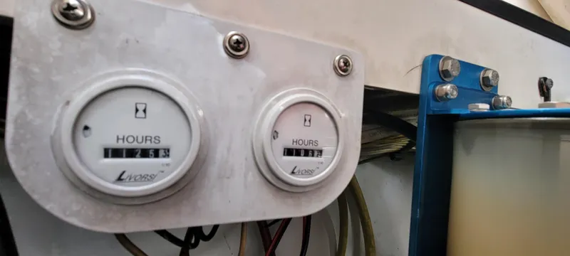 Slide: The Image of Hour meters on a 2007 Fountain 38 Express Cruiser boat. - 17