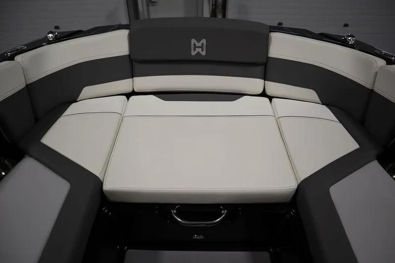 Slide: The Image of Heyday H22 2024 - 91