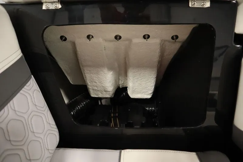 Slide: The Image of Heyday H22 2024 - 95