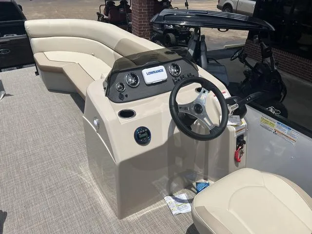 Slide: The Image of Veranda Vista22RC 2025 - 20