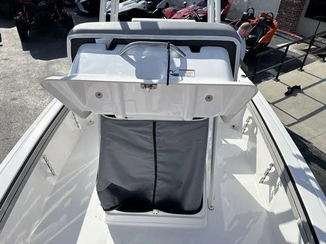 Slide: The Image of Yamaha 190 FSH Sport 2024 - 10