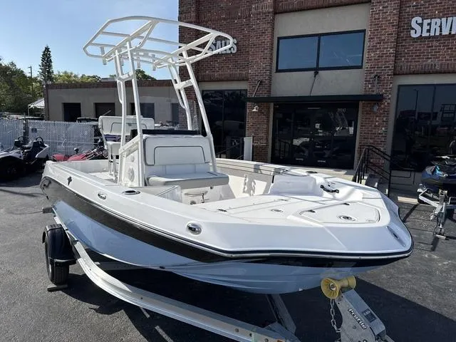 Slide: The Image of Yamaha 190 FSH Sport 2024 - 3