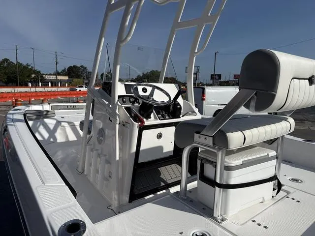 Slide: The Image of Yamaha 190 FSH Sport 2024 - 6