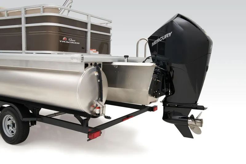 Slide: The Image of Sun Tracker Sportfish 24 XP3 2024 - 49