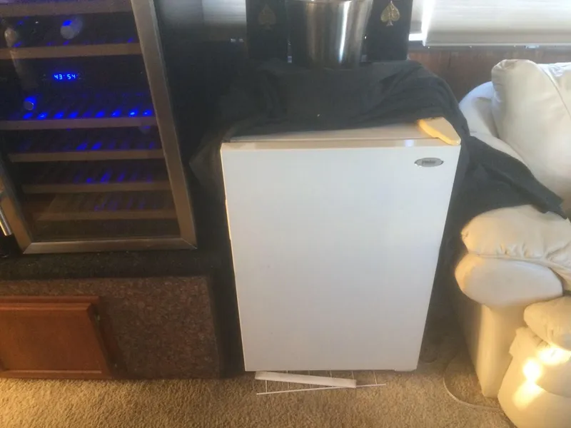 Slide: The Image of Mini fridge and wine cooler on Bluewater 42 Coastal Cruiser, 1985 model. - 15