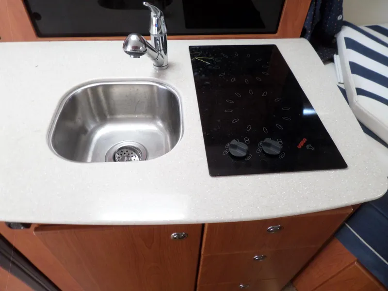 Slide: The Image of Bayliner 320 Cruiser 2008 - 57