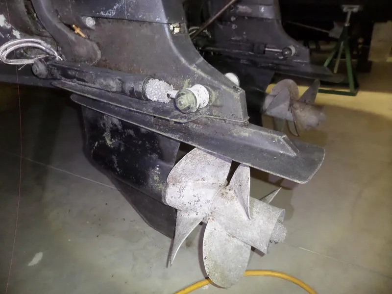 Slide: The Image of Bayliner 320 Cruiser 2008 - 66