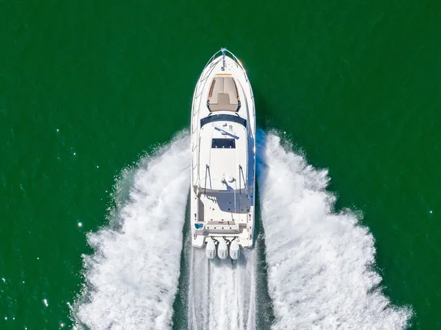 Slide: The Image of Boston Whaler 365 Conquest 2025 - 60