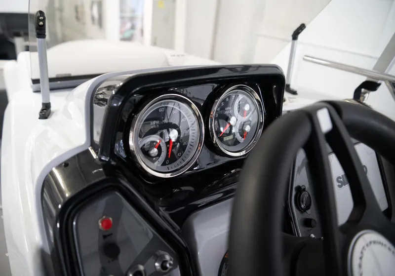 Slide: The Image of Princecraft Ventura 194 - 20