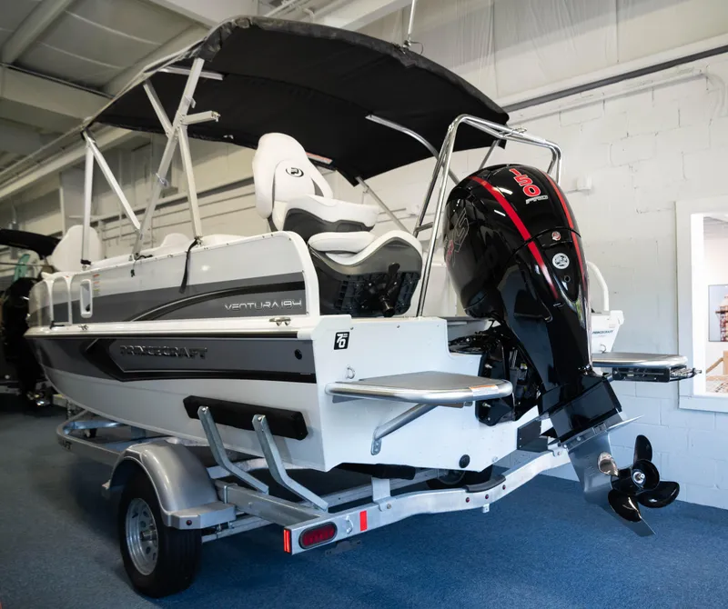 Slide: The Image of Princecraft Ventura 194 - 3