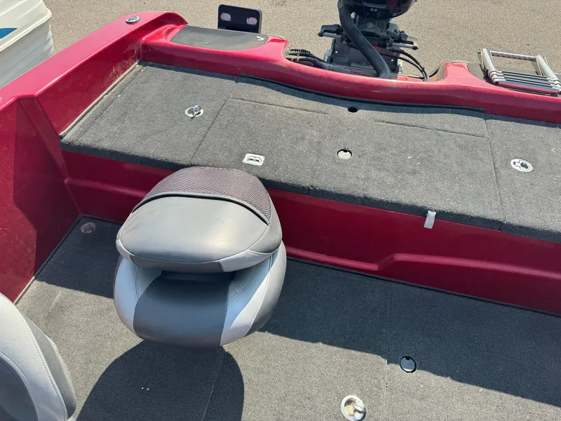 Slide: The Image of 2015 Nitro ZV 18 boat interior with seating and storage compartments. - 6