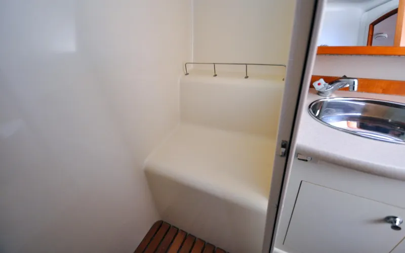 Slide: The Image of Hunter 45CC - Coralee - Aft Cabin - Ensuite Head - Stall Shower - Seat - 123