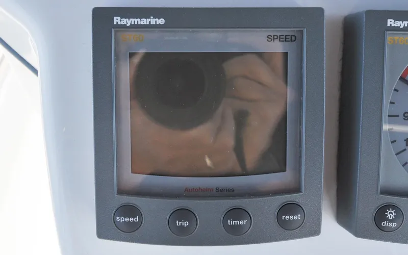 Slide: The Image of Hunter 45CC - Coralee - Cockpit - Helm Station - Speed Display - 20