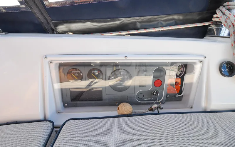 Slide: The Image of Hunter 45CC - Coralee - Cockpit - Engine Panel - 24