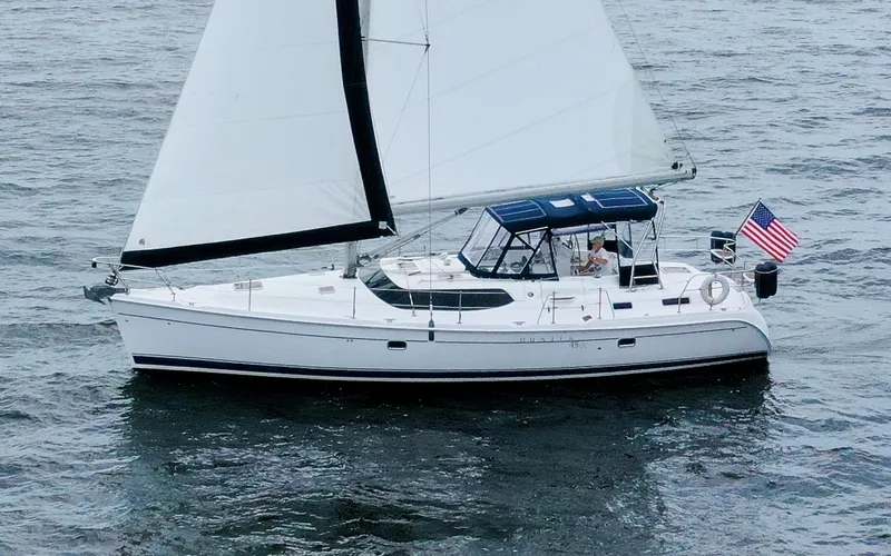 Slide: The Image of Hunter 45CC - Coralee - Under Sail - 3