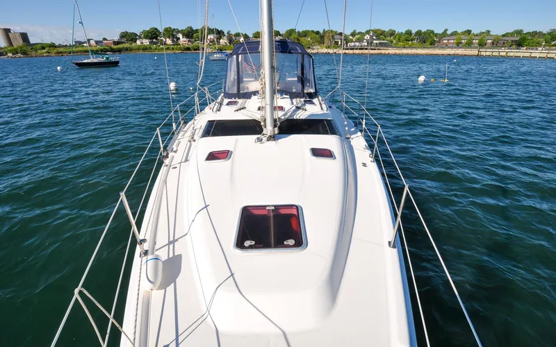Slide: The Image of Hunter 45CC - Coralee - Deck - 51