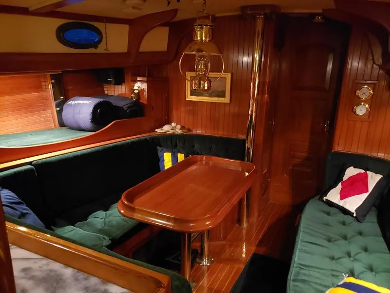 Slide: The Image of Large salon for seating for 8 - 18