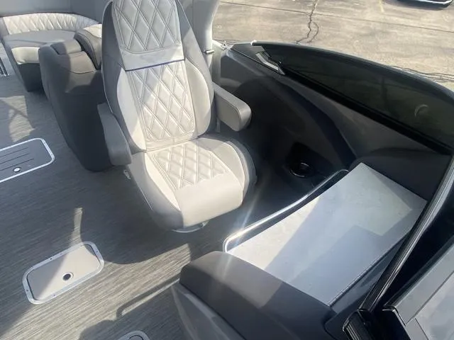 Slide: The Image of Luxurious interior of 2023 Bennington 27 RXFBWA T2 boat with plush seating. - 5