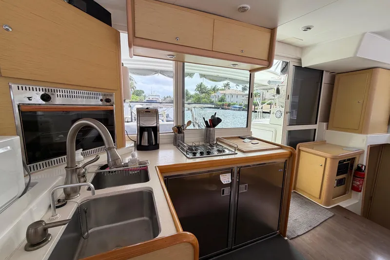 Slide: The Image of Lagoon 400 owner's version 2010 - 61