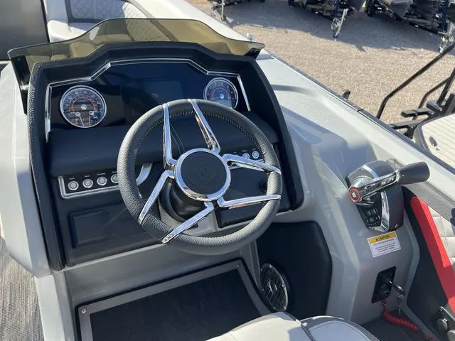 Slide: The Image of Godfrey AP275SDE 2024 - 7