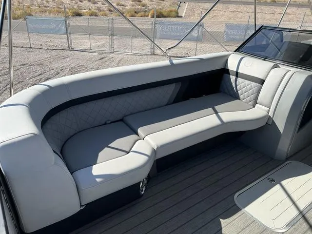 Slide: The Image of Godfrey AquaPatio 255 SBW 2023 - 4