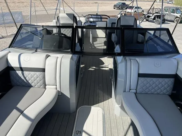 Slide: The Image of Godfrey AquaPatio 255 SBW 2023 - 5