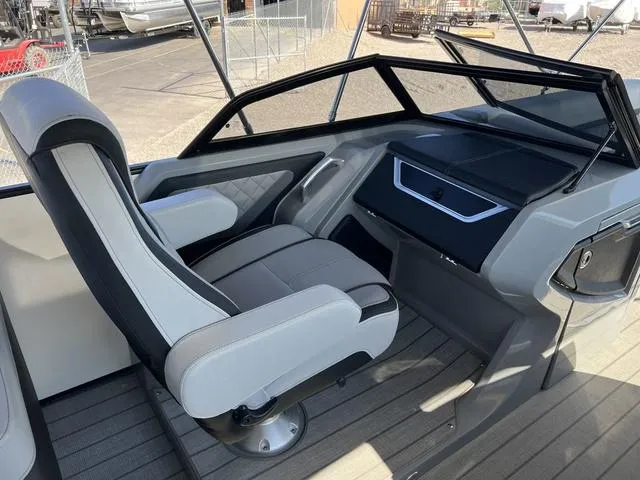 Slide: The Image of Godfrey AquaPatio 255 SBW 2023 - 9