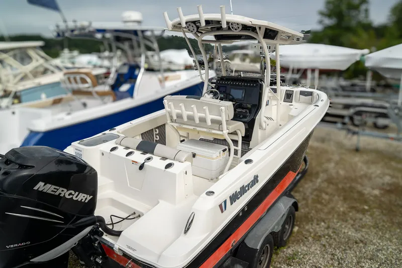 Slide: The Image of Wellcraft 222 Scarab Offshore 2017 - 10