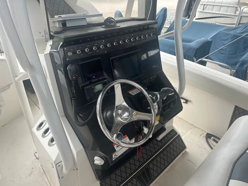 Slide: The Image of Wellcraft 222 Scarab Offshore 2017 - 16