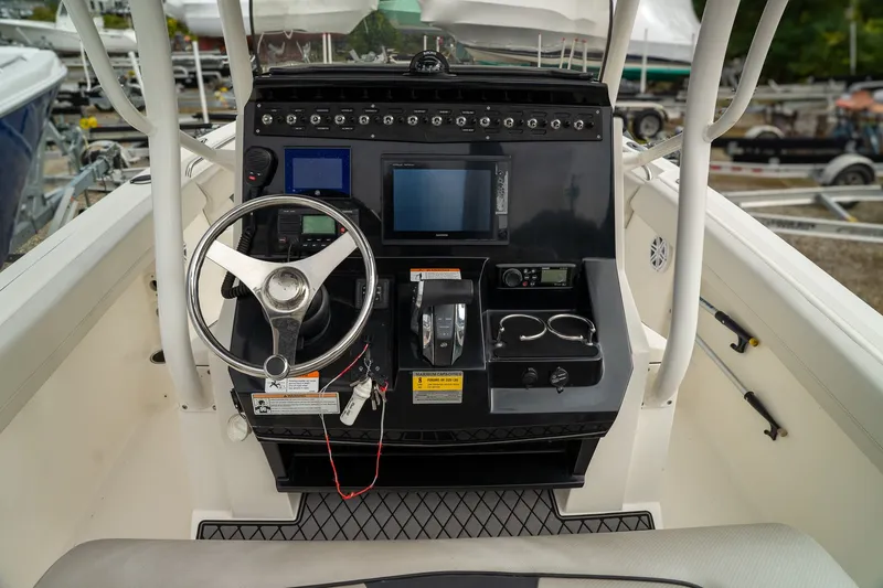 Slide: The Image of Wellcraft 222 Scarab Offshore 2017 - 17