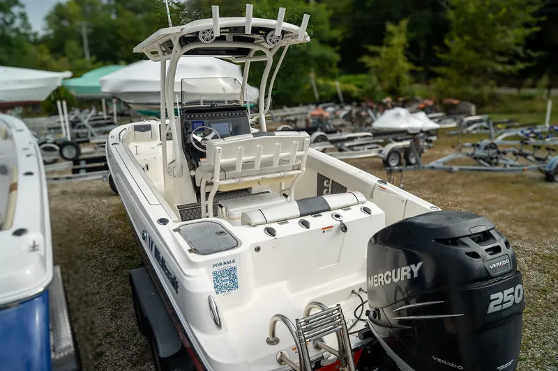 Slide: The Image of Wellcraft 222 Scarab Offshore 2017 - 8