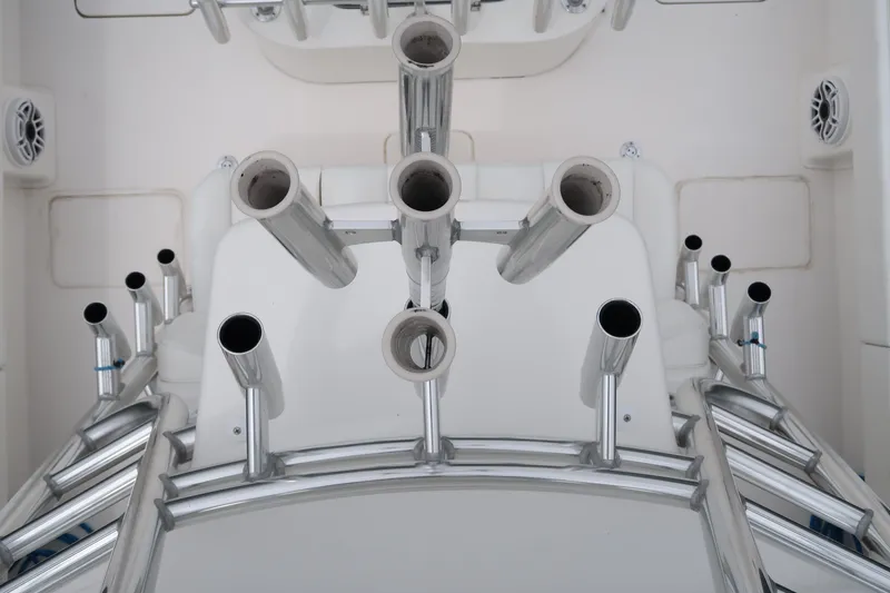 Slide: The Image of Rod holders on a 2016 Invincible 42 Open Fisherman boat. - 12