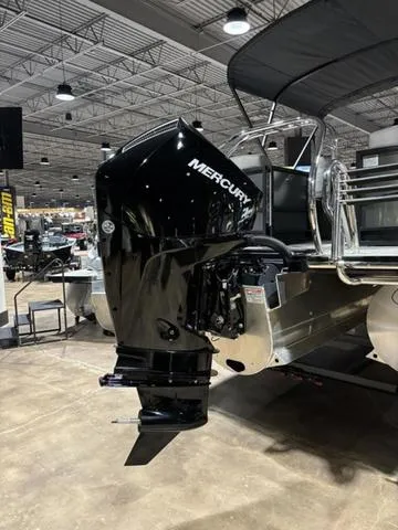 Slide: The Image of Starcraft SLS 3 Pontoon 2025 - 31