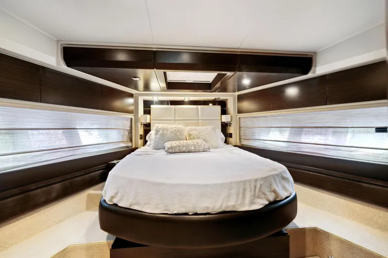 Slide: The Image of Luxurious bedroom interior of 2013 Azimut 70 yacht with modern design. - 23
