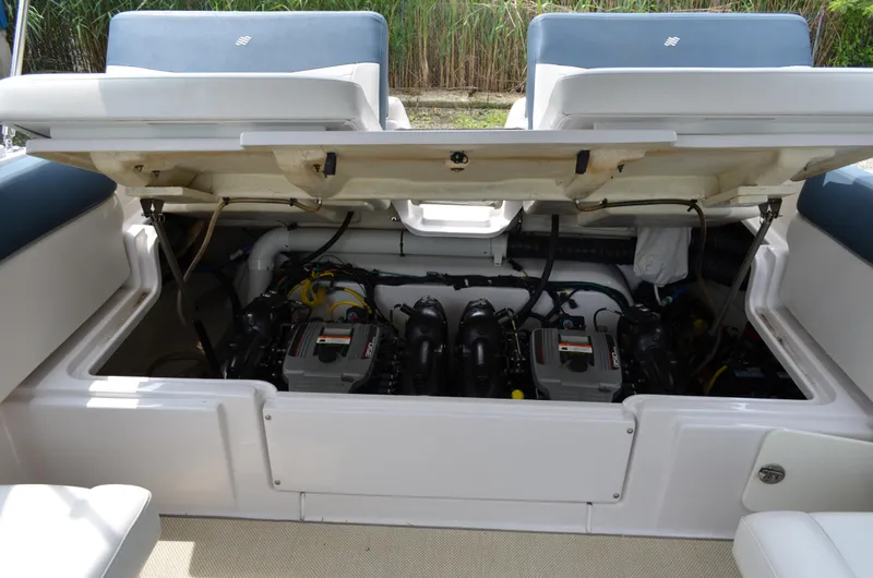 Slide: The Image of Four Winns H310 2013 - 58